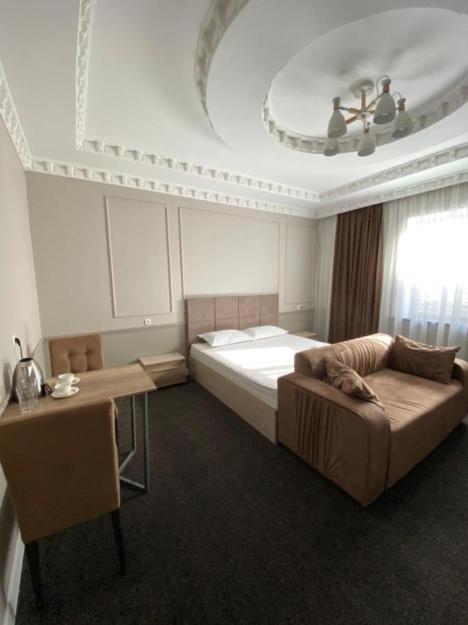 Sapphire Hotels Taraz Ngoại thất bức ảnh