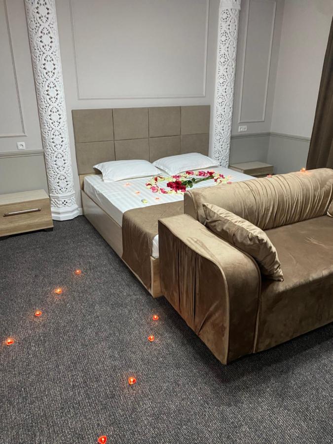 Sapphire Hotels Taraz Ngoại thất bức ảnh